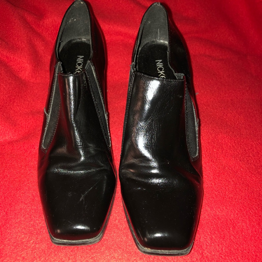 Women's shoes